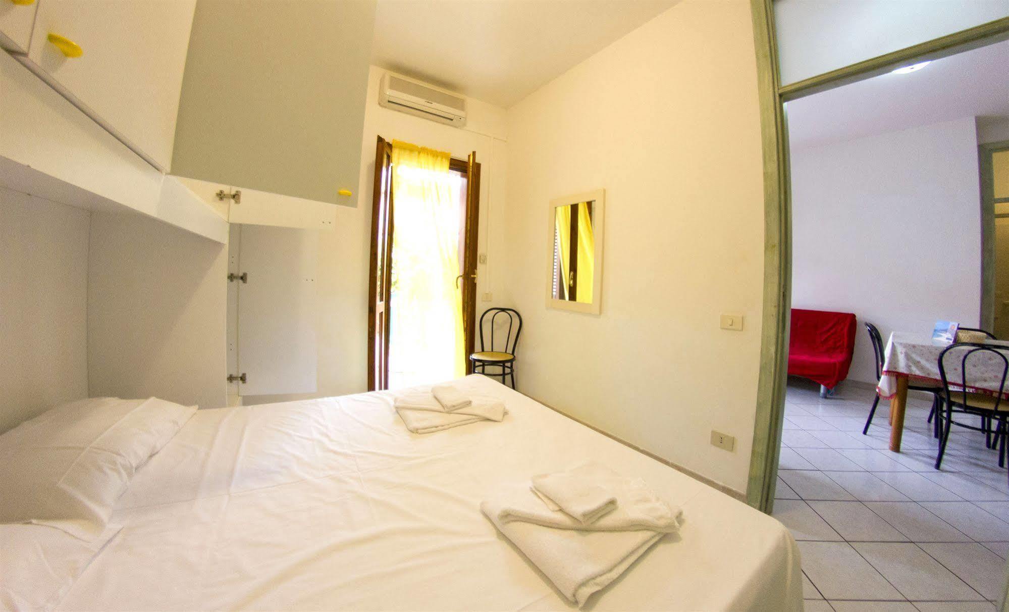 Appartamenti Simius Villasimius Buitenkant foto