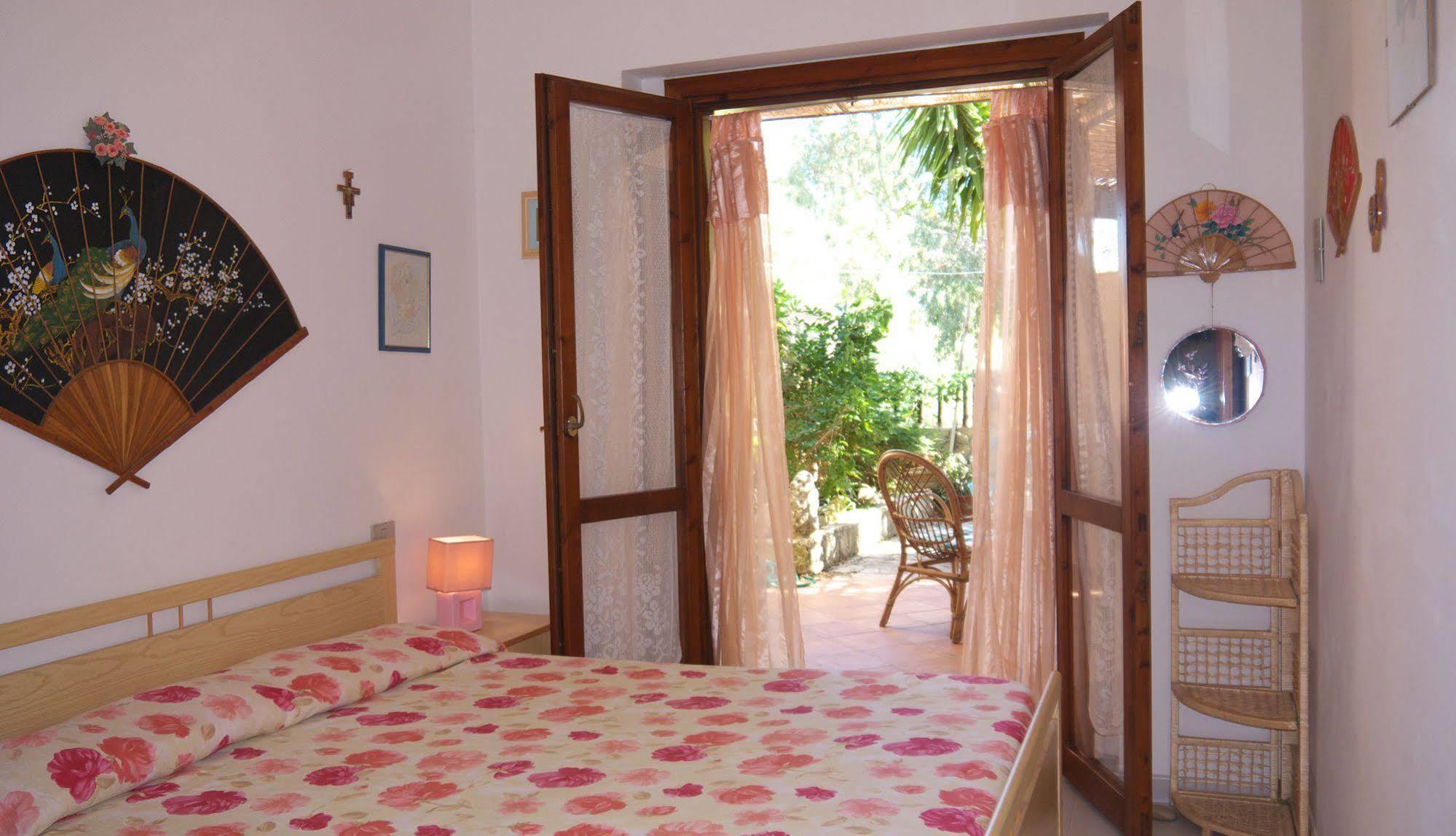 Appartamenti Simius Villasimius Buitenkant foto