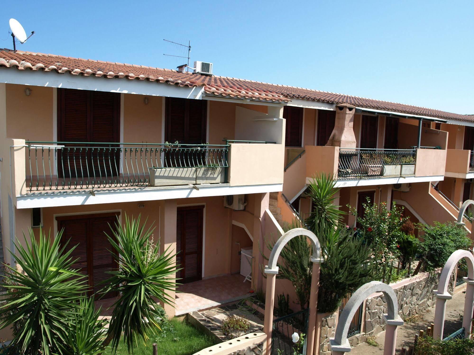 Appartamenti Simius Villasimius Buitenkant foto